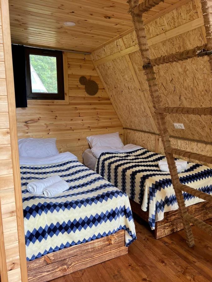 Glamping Wolf Mount Villa Margahovit Buitenkant foto
