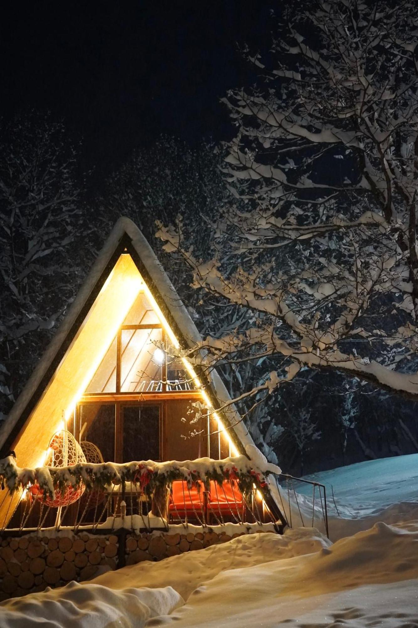 Glamping Wolf Mount Villa Margahovit Buitenkant foto